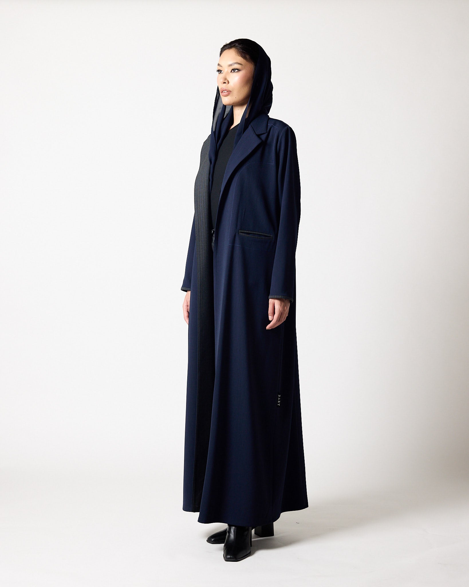 Navy Contrast